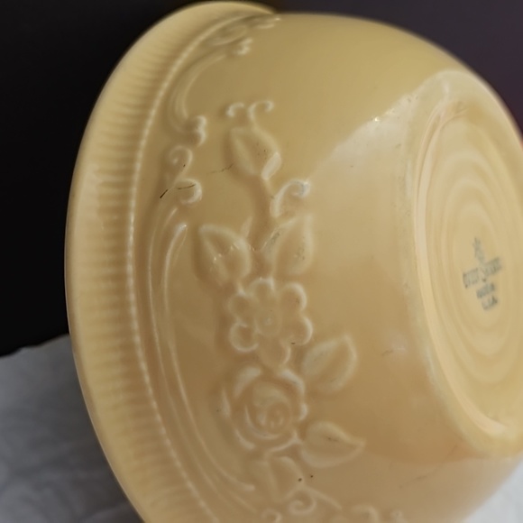 Holmer Laughlin Yellow bowl - Picture 1 of 4